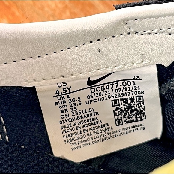 Nike Youth Waffle Trainer 2 - Picture 12 of 15